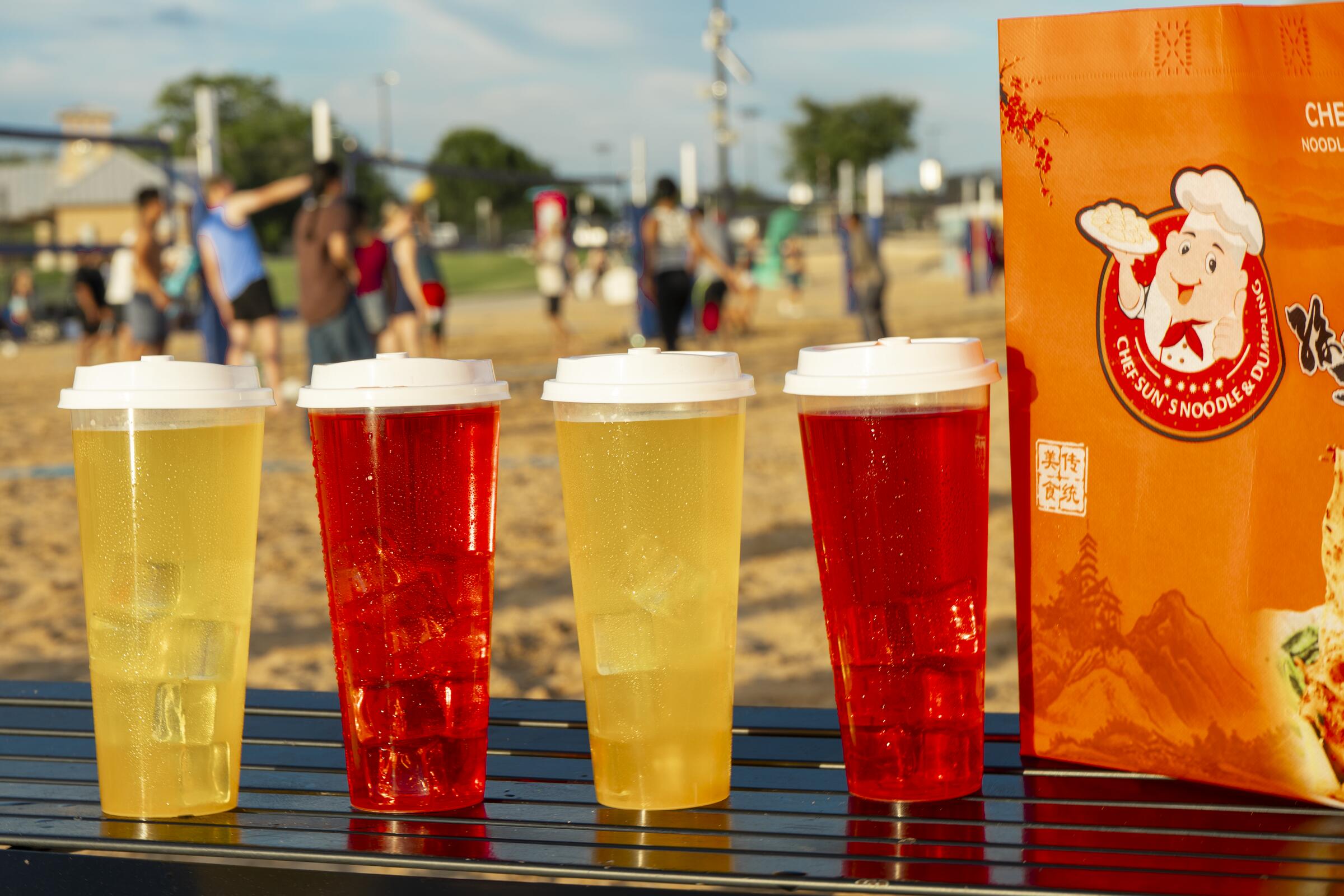 4 cups with bag